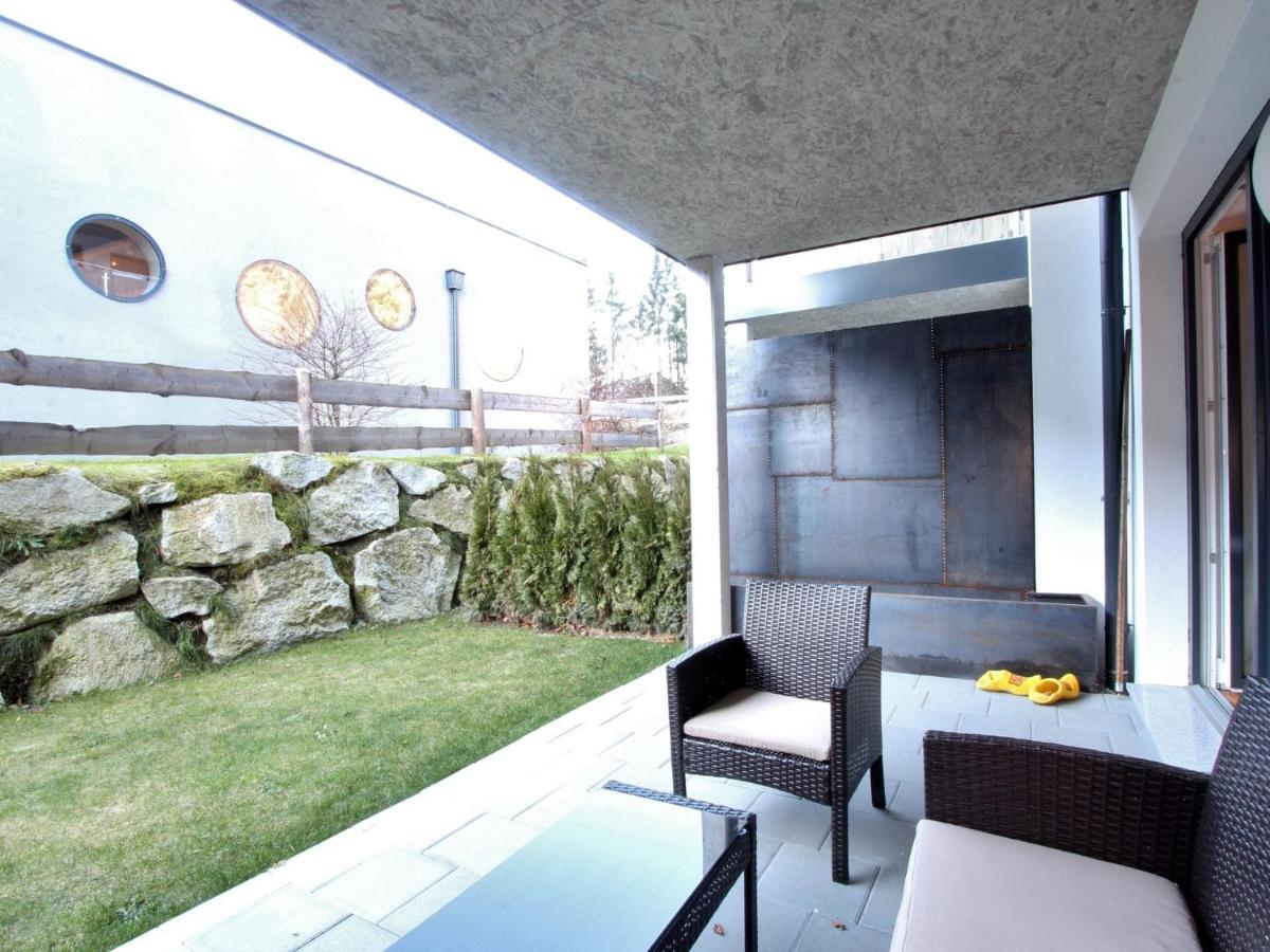 Modern Apartment In Neukirchen Am Gro Venediger Neukirchen am Grossvenediger Luaran gambar
